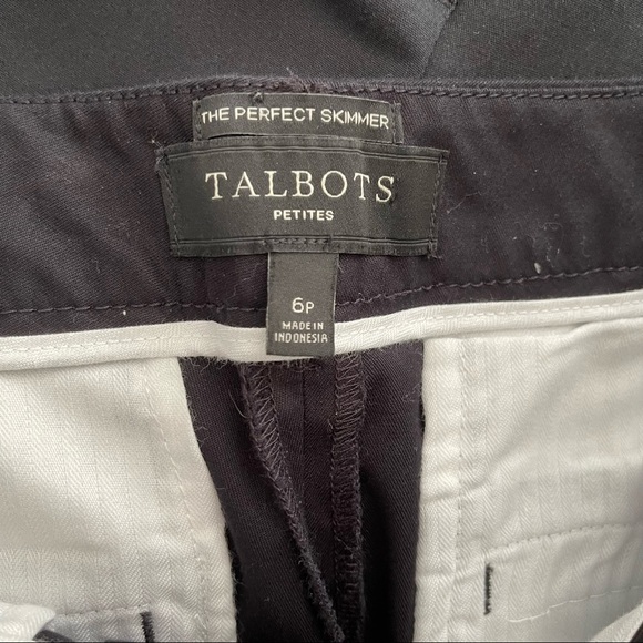 Talbots Petites The Perfect Skimmer black capri pants - Picture 11 of 11